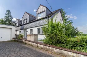 Apartman na potkrovlju za najam u Trier-Mariahof, Njemačka