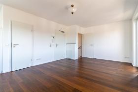 Wohnzimmer 1.1 - Penthouse à venda em Trier-Nord, Alemanha