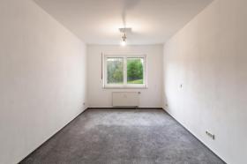 Erdgeschosswohnung Trier zu kaufen Deutschland | Schlafzimmer 1.1