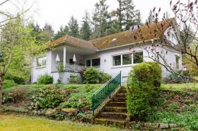 Vrijstaand huis te koop in Trier-Zewen, Germany