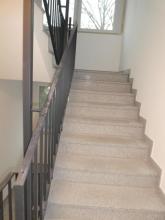 شقة علوية بون للبيع ألمانيا | Treppenhaus شقة علوية بون للبيع ألمانيا | Treppenhaus