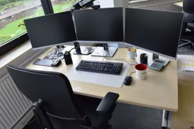 オフィススペース ケルン  ドイツ | Arbeitsplatz-Beispiel