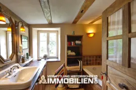 乡村别墅 比特堡  德国 | landhaus-eifel-alleinlage-obergeschoss-bad