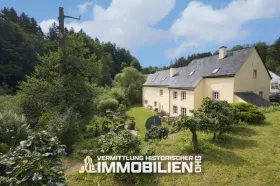 乡村别墅 比特堡  德国 | landhaus-eifel-alleinlage-nordansicht