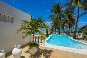 别墅 / 豪华物业 待售 于 瓜米兰加-Ponta Negra, 巴西