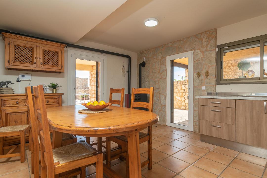 Nyaraló Manakor Kiadó Spanyolország