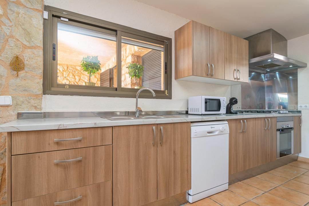 Nyaraló Manakor Kiadó Spanyolország