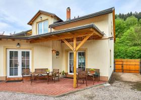 別荘 ヤンスケ・ラズニェ  チェコ共和国