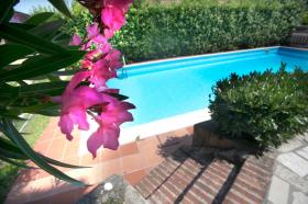 Holiday home For Rent in Desenzano del Garda-Cascina Monte Albano, Italy Holiday home For Rent in Desenzano del Garda-Cascina Monte Albano, Italy