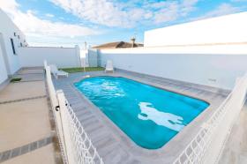 度假屋 奇克拉纳·德拉弗龙特拉 出租 西班牙 度假屋 奇克拉纳·德拉弗龙特拉 出租 西班牙