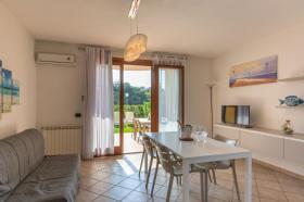 Maison de vacances pour le loyer à Île Albarella-Rosoline, Italie