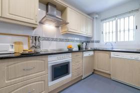 Nyaraló Mihák Kiadó Spanyolország