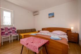 Holiday home for rent in Rab, Croatia