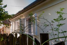 Nyaraló Helesfa Kiadó Magyarország