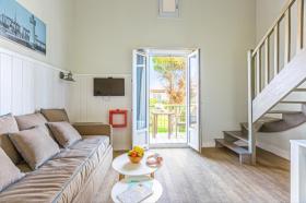 別荘 サン マルタン ド レ  フランス