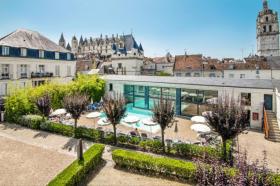 Дом отдыха в аренду в Лоче, Франция Дом отдыха в аренду в Лоче, Франция