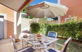 別荘 エーグ・モルト  フランス