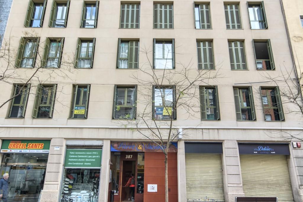 Holiday home Barcelona for rent Spain