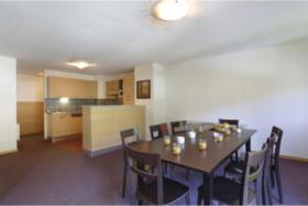 Nyaraló Allos Kiadó Franciaország