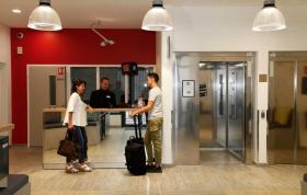 Holiday home Levallois-Perret for rent France