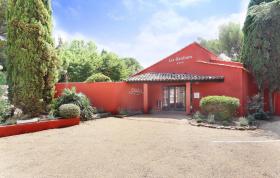 度假屋 出租 于 阿尔勒, 法国 度假屋 出租 于 阿尔勒, 法国