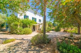 Holiday home Santa Maria del Camí for rent Spain