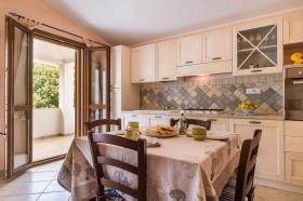 Дом отдыха Кала Гононе Аренда Италия