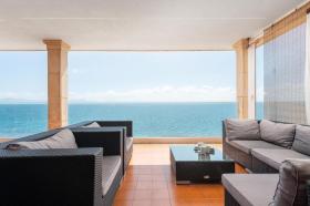 Holiday home for rent in Alcanada, Spain