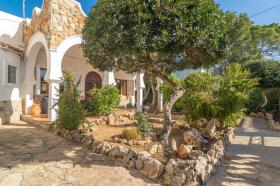 Holiday home for rent in Cala Llombards, Spain Holiday home for rent in Cala Llombards, Spain