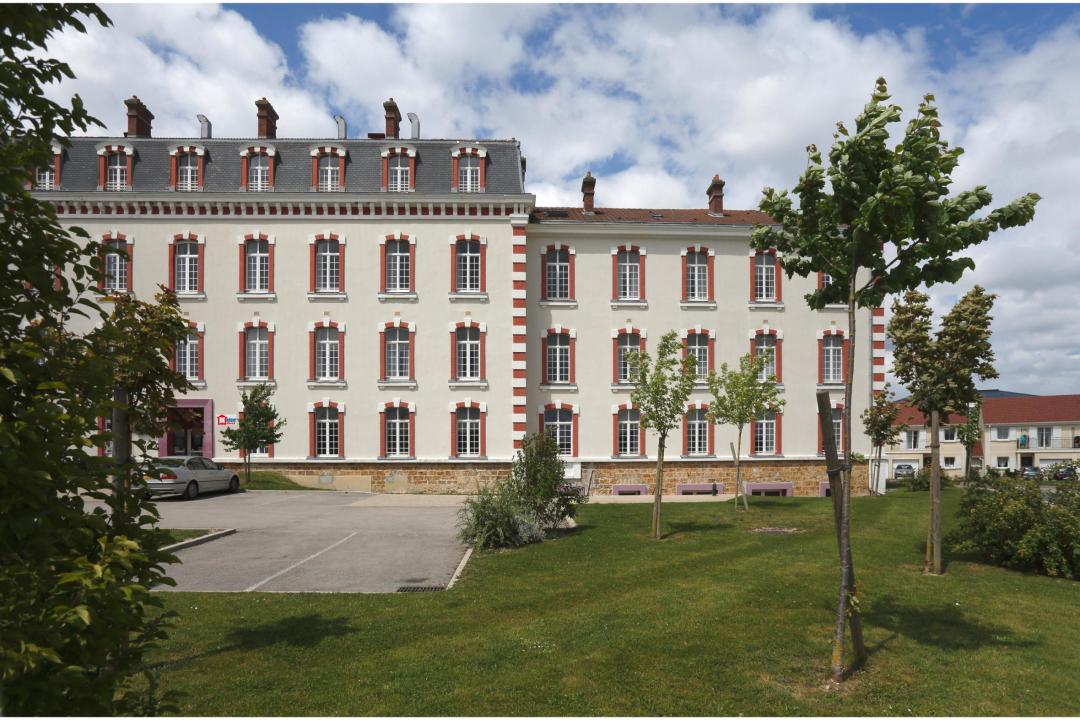 Дом отдыха Эперне Аренда Франция