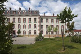 Дом отдыха Эперне Аренда Франция