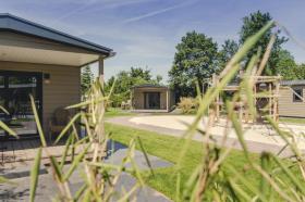 Nyaraló Wierden Kiadó Hollandia