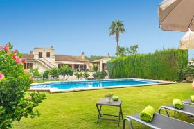 Ferienhaus zu vermieten in Selva, Spanien