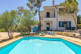 Holiday home for rent in Santañy-Calonge, Spain
