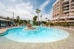 別荘 カンヌ  フランス