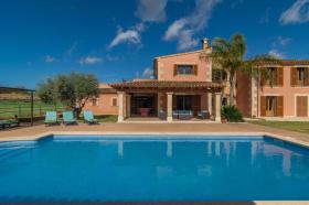 Holiday home for rent in Manacor-Cala Romantica, Spain