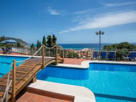 Nyaraló Pietra Ligure Kiadó Olaszország