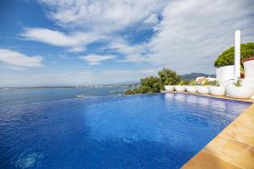 別荘 賃貸 で バラ-バラ, スペイン 別荘 賃貸 で バラ-バラ, スペイン