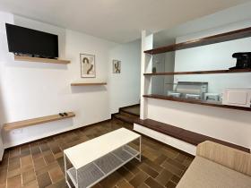 Nyaraló Rosas Kiadó Spanyolország