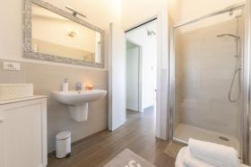 Casa de vacaciones Besozzo En Renta Italia