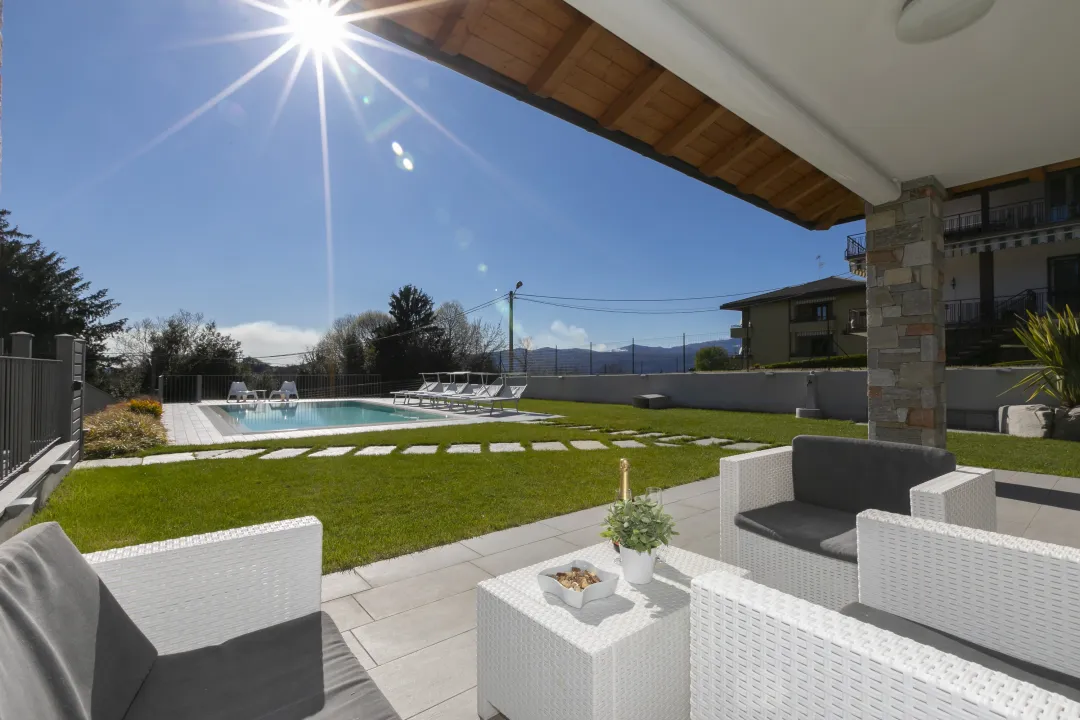 Casa de vacaciones Besozzo En Renta Italia