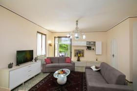 度假屋 出租 于 萨罗, 意大利