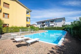 Holiday home Desenzano del Garda for rent Italy