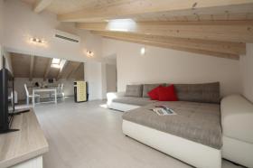 بيت العطلات Angera ايطاليا