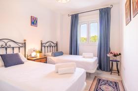 Nyaraló Mihák Kiadó Spanyolország