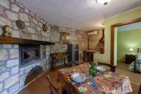 Дом отдыха Роккастрада Аренда Италия