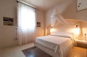 Nyaraló Racale Kiadó Olaszország