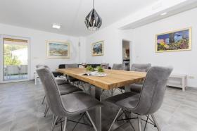 Holiday home Milna for rent Croatia