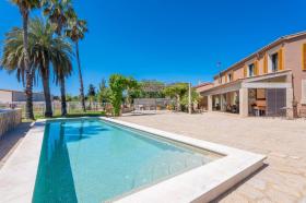 Maison de vacances pour le loyer à Selva, Espagne