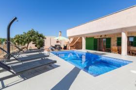 Holiday home for rent in S'Estanyol, Spain Holiday home for rent in S'Estanyol, Spain